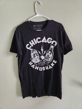 Chicago Handshake Tee